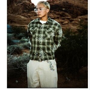 Pearl Logo Flannel (Moss) - Righteous